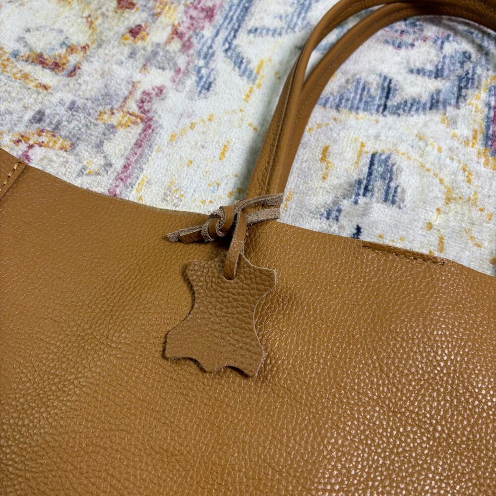 Adoratti Italian Leather Carryall Tote Bag - Picture 2 of 6